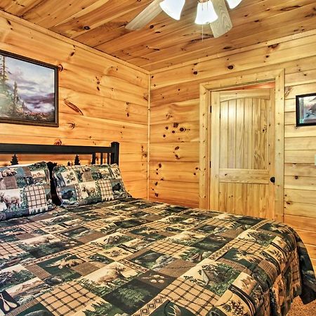 Expansive Gatlinburg Cabin Hot Tub, Deck And Grill! ภายนอก รูปภาพ